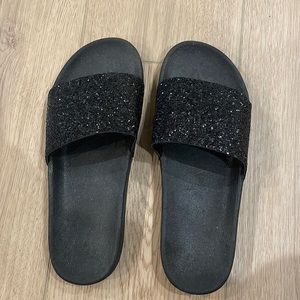 Glittery slides, size 7/8